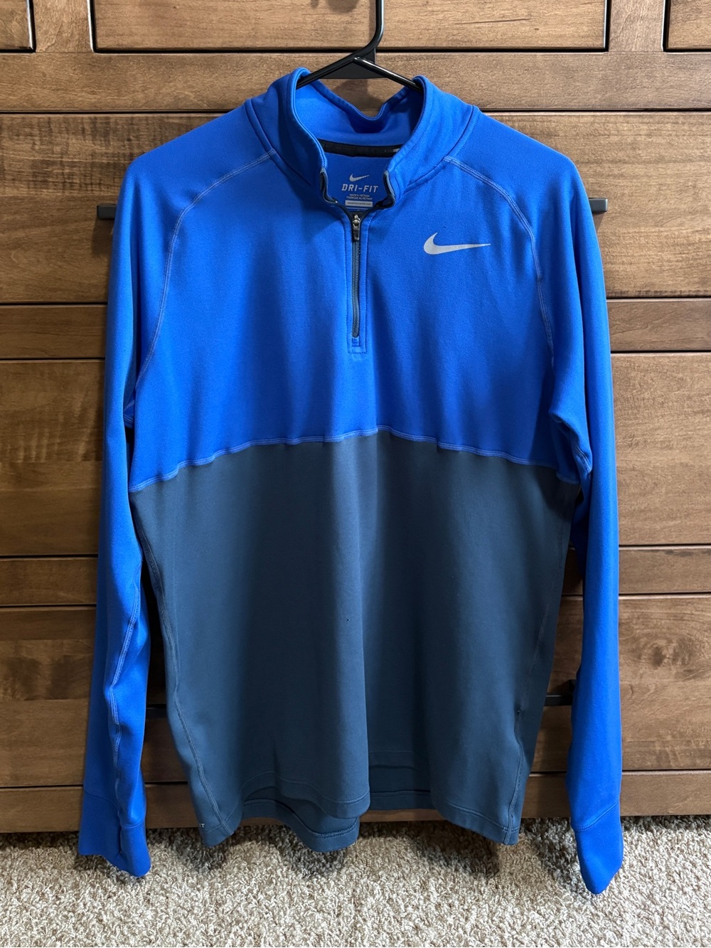 Men’s Nike Dri-Fit blue 1/4 zip
